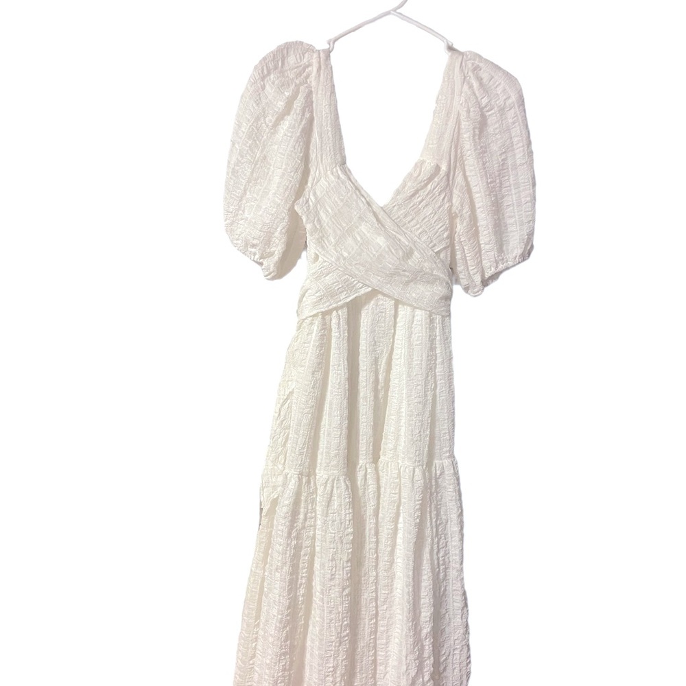 White lulus midi dress